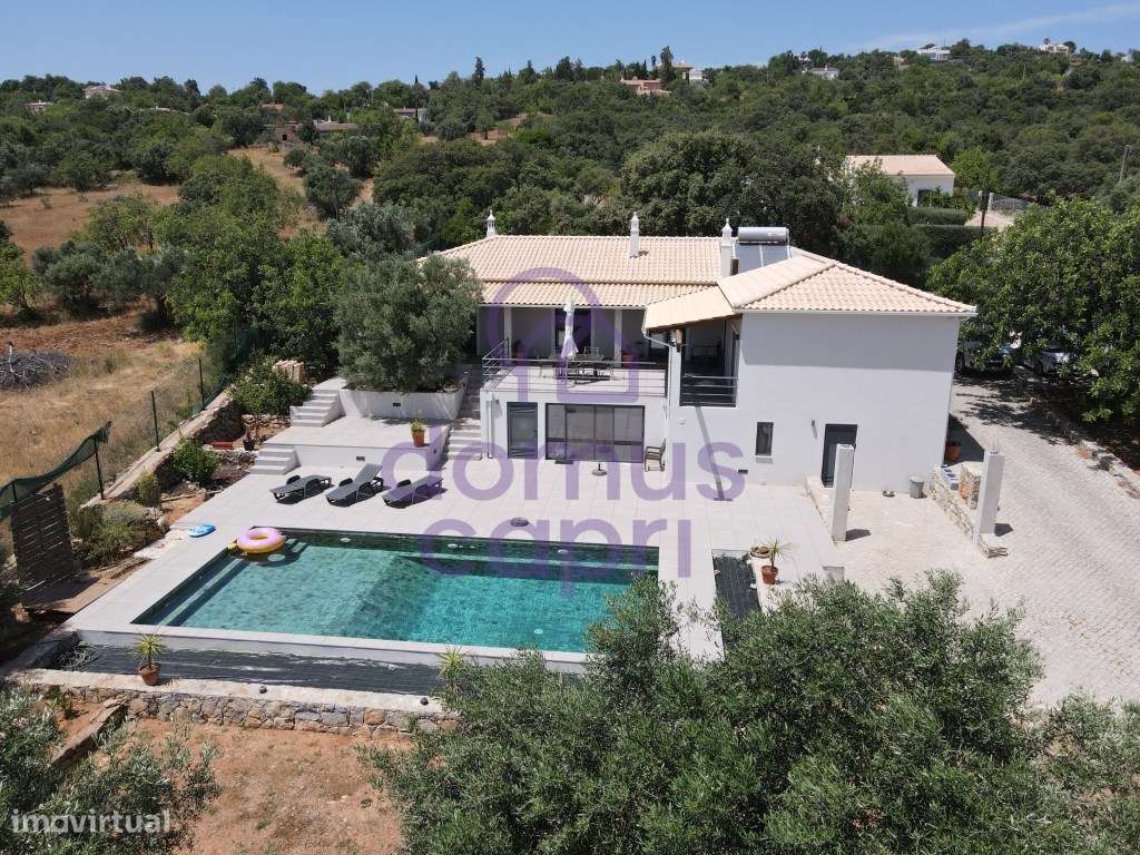 Moradia T4 com Piscina em Cerro da Mesquita - São Brás de Alportel-9
