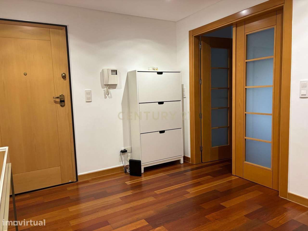 T4 em Odivelas, Lisboa - 2900€ - Grande imagem: 4/37