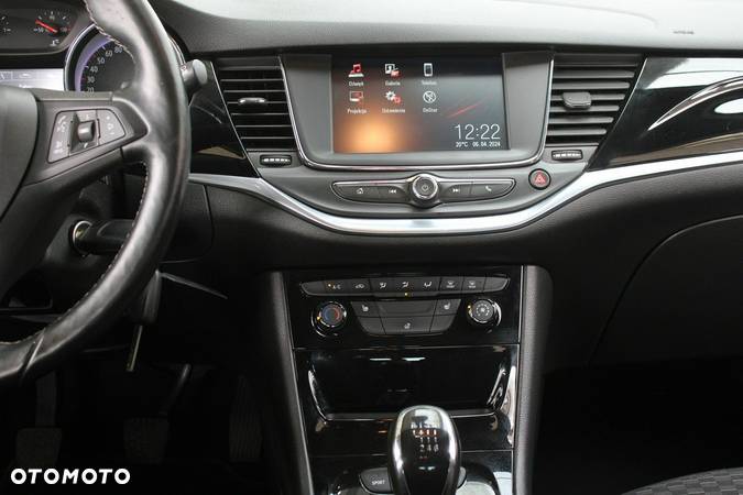 Opel Astra - 10