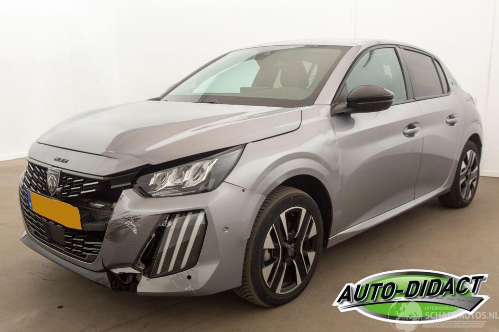 Peugeot 208 II (2019-) Elektromotor 136 Allure Pack 2024