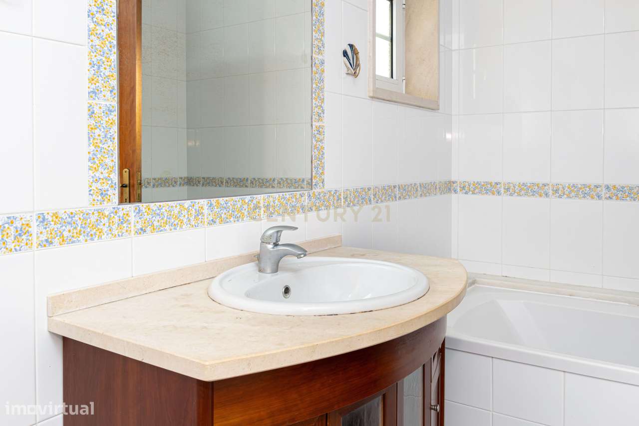 Urbanização Casa Nova Romeirão - Moradia T4 geminada-13