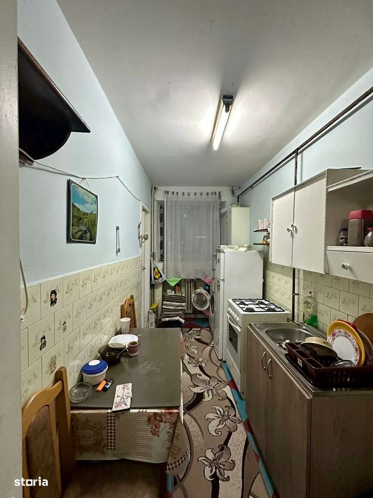 De vânzare apartament 2 camere, decomandat, 52 mp - Podu Ros - Imagine principală: 2/7