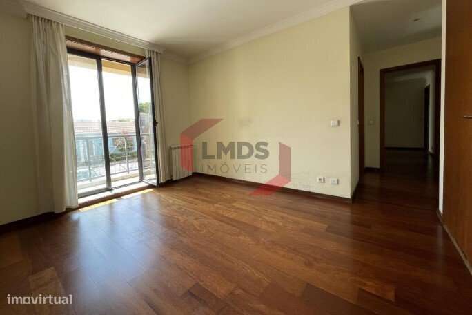 Fantástico apartamento T3 com 159 m² - Rua dos Miosótis - Paranhos-14