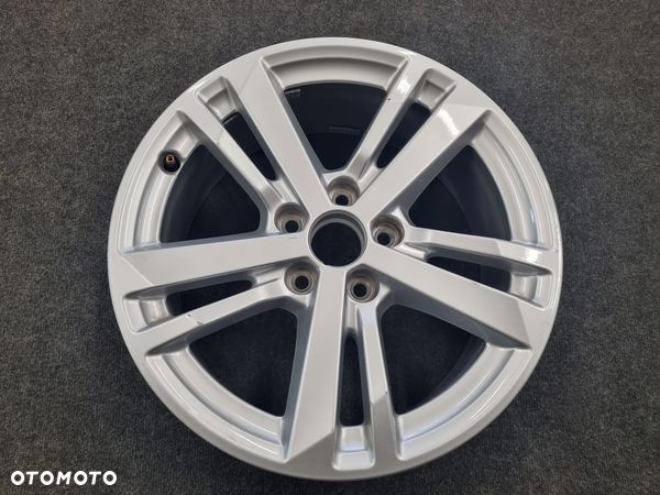 Alufelga Audi Q3 17 cali 5x112  83A601025F  1szt. - 1