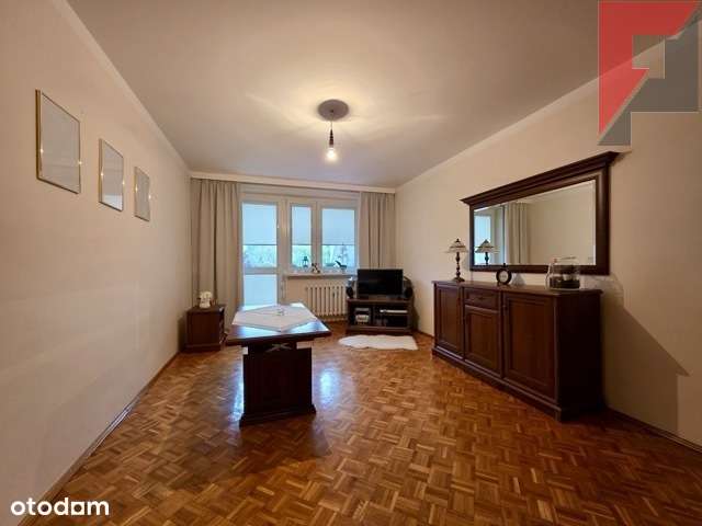 zadbane 3 pok mieszkanie na 1 piętrze-2