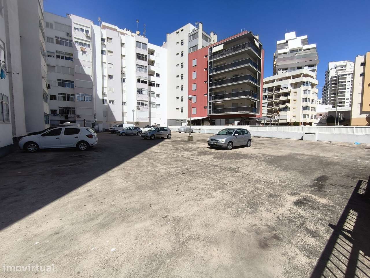 Armação de Pêra T1 a 150 metros praia com parqueamento privado-12