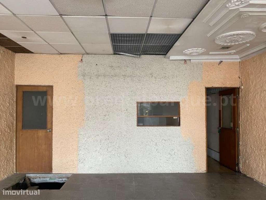 Prédio para reabilitação, com PIP aprovado, Campanhã - Grande imagem: 5/8