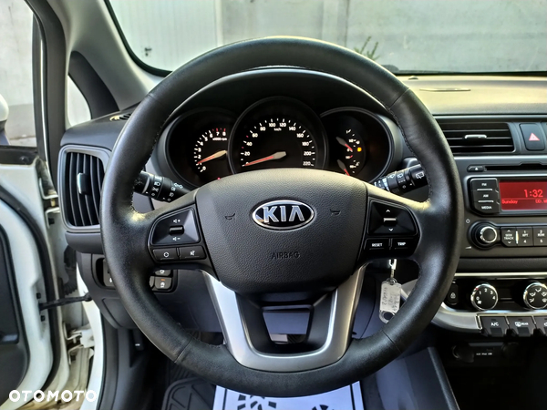 Kia Rio 1.4 ISG Dream Team Edition - 18