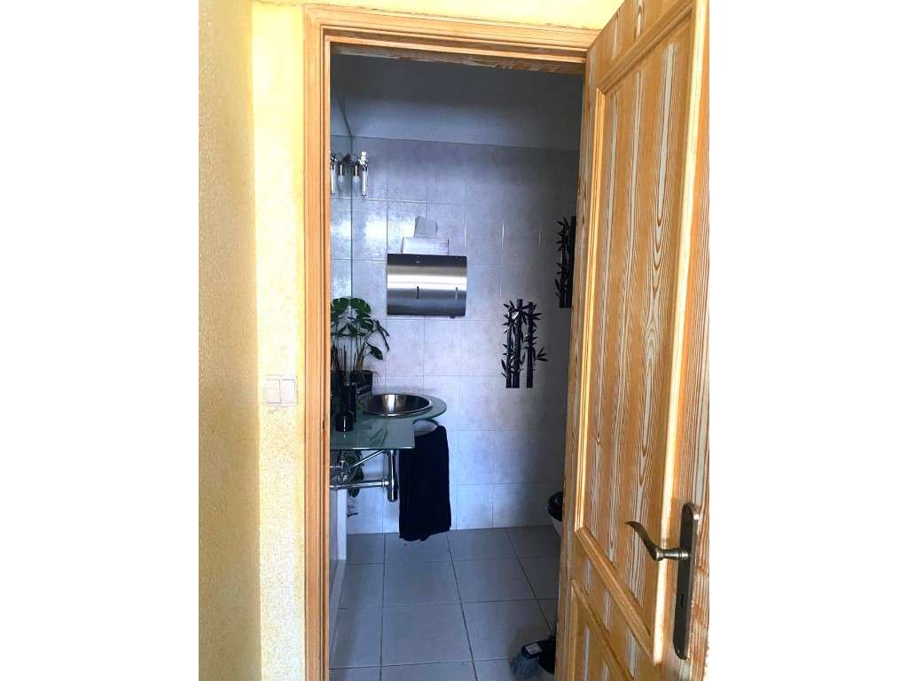 Aranguês - Loja com garagem - Excelentes àreas-6