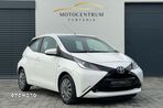 Toyota Aygo x-play - 1