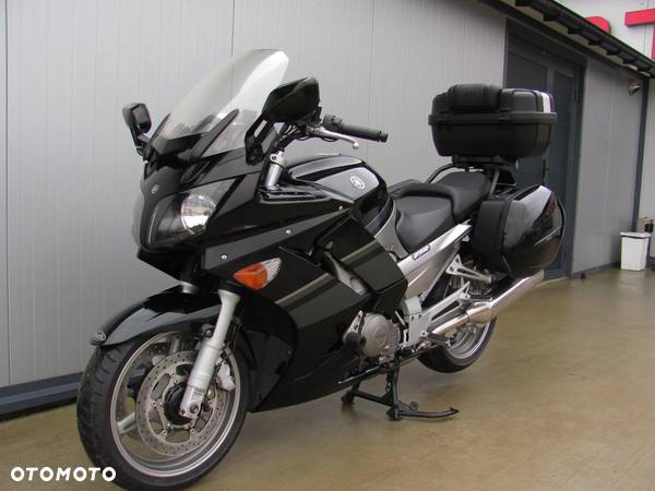 Yamaha FJR - 22