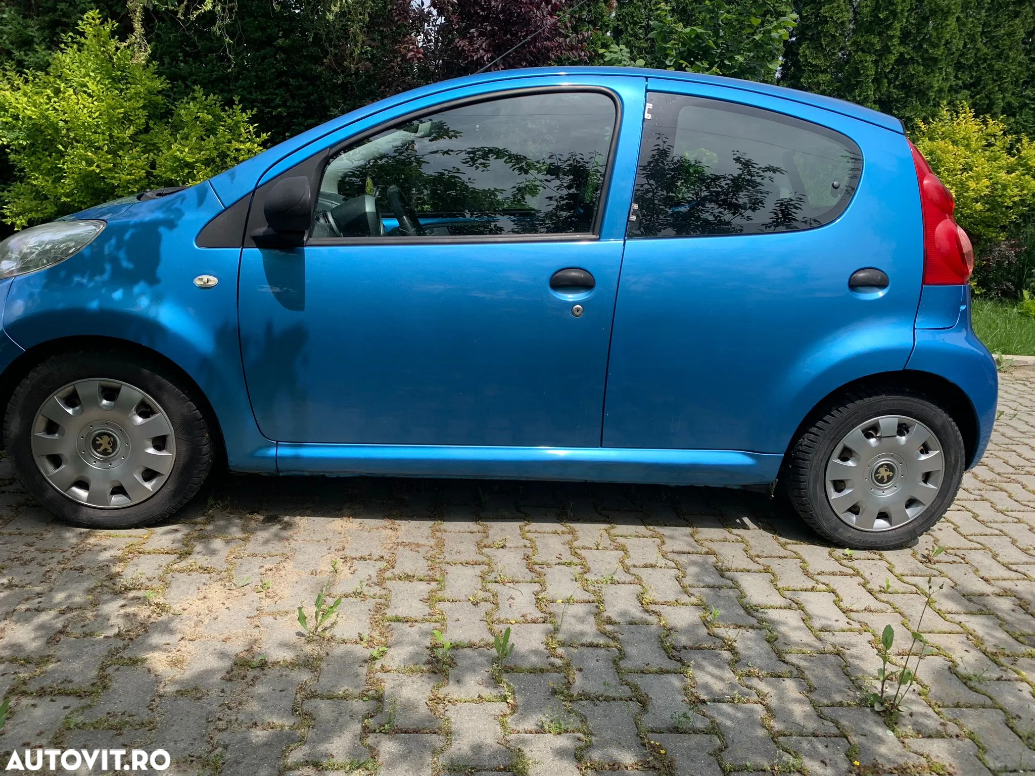 Peugeot 107 Two 1.0 E - 6