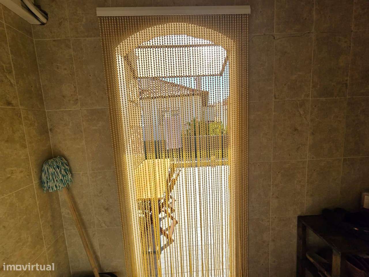 Moradia T2+1 com Anexo Independente, Jardim e Garagem – Rinchoa-30