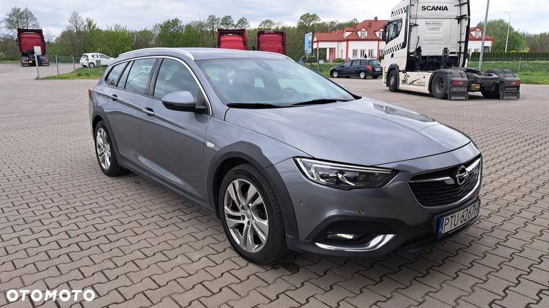 Opel Insignia - 1