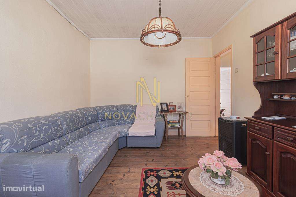Prédio no Cacém | 509 m² de Terreno | Rendimento Imediato-30