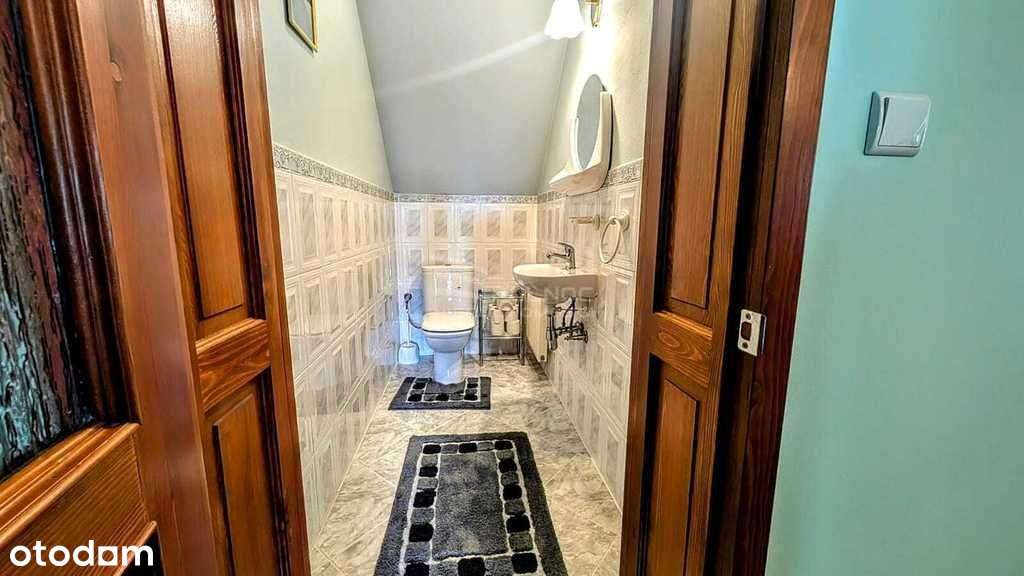 Atrakcyjny dom z piękną działką w Nowogrodźcu-10