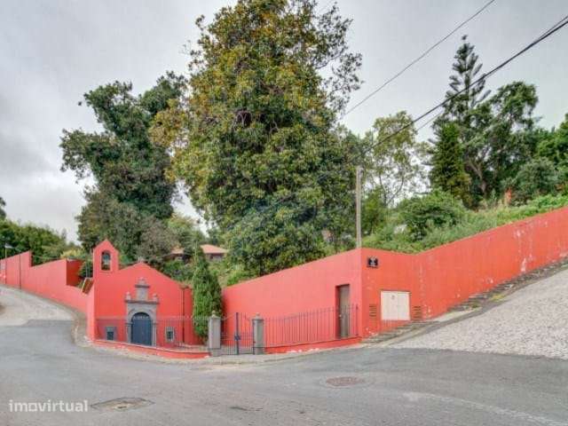 Quinta de Luxo com Duas Moradias e Vista Mar – Um Refúgio Exclusivo no-22