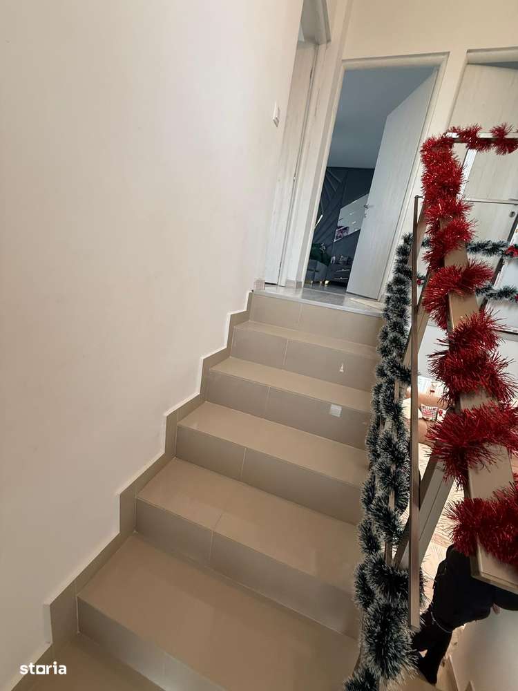 < Casa individuala P+1E > 4 camere 2 bai teren 405mp MUTARE IMEDIATA-7