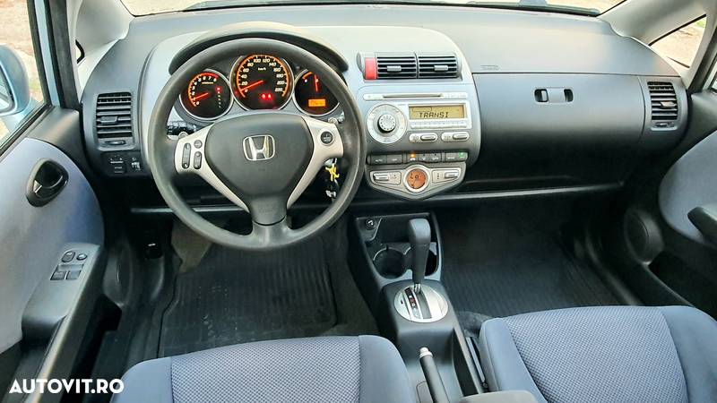 Honda Jazz 1.4i AT - 6