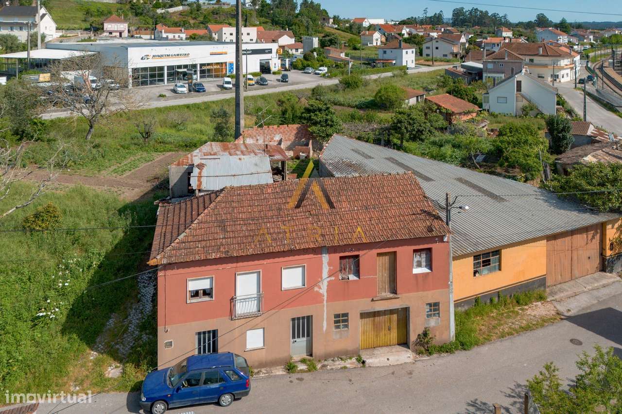 Moradia para Recuperar | Anexos | Garagem | Albergaria dos Doze, Pomba-7