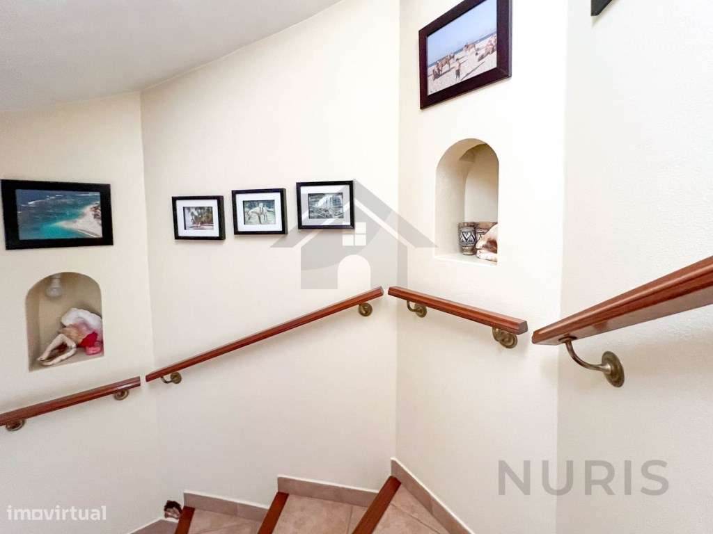Moradia T3 com piscina para venda em Lagos-20