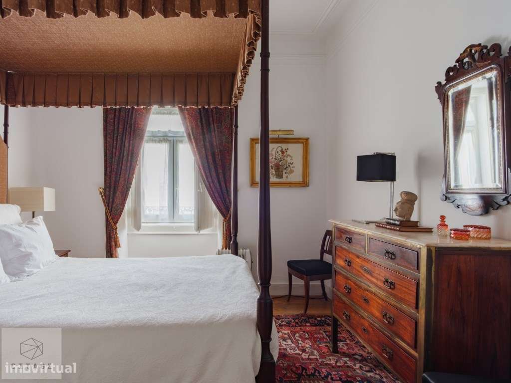 Moradia T8 com vista para Barragem do Maranhão-24