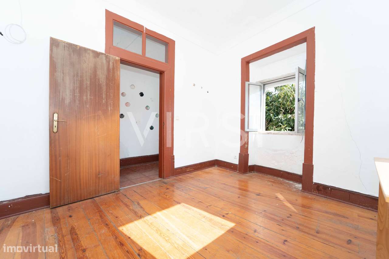 Moradia para remodelar a 3 min do ISCAC-7