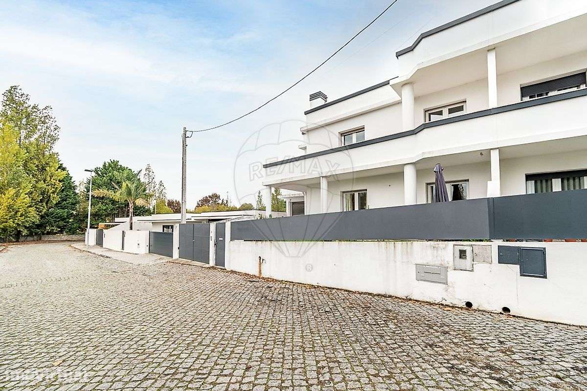 Moradia T5 para venda - Grande imagem: 4/16