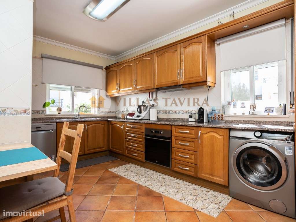 Moradia T4 - Com Vista Mar e Cidade - Topo- Urbanização Miramar-22