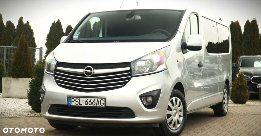 Opel Vivaro - 1