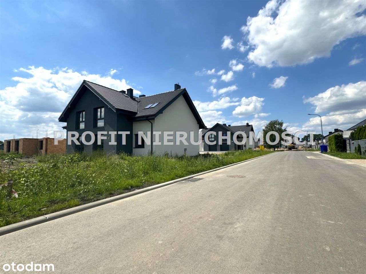 Budynek mieszkalny dwulokalowy gotowy do sprzedaży-5