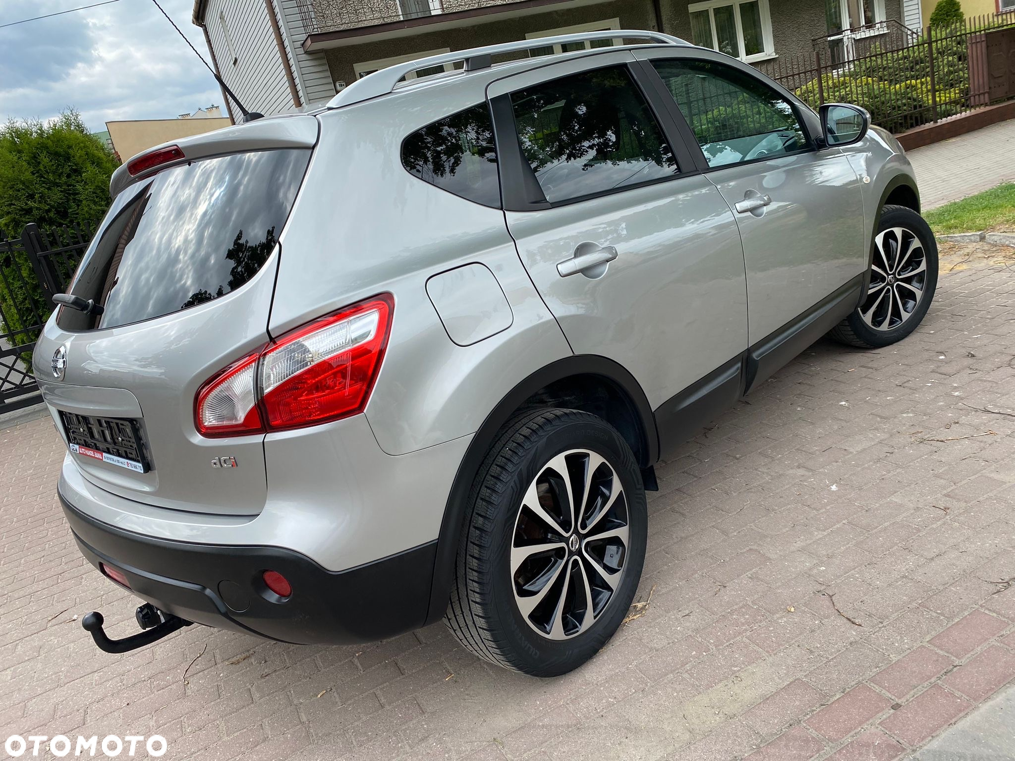 Nissan Qashqai 2.0 dCi DPF acenta - 13