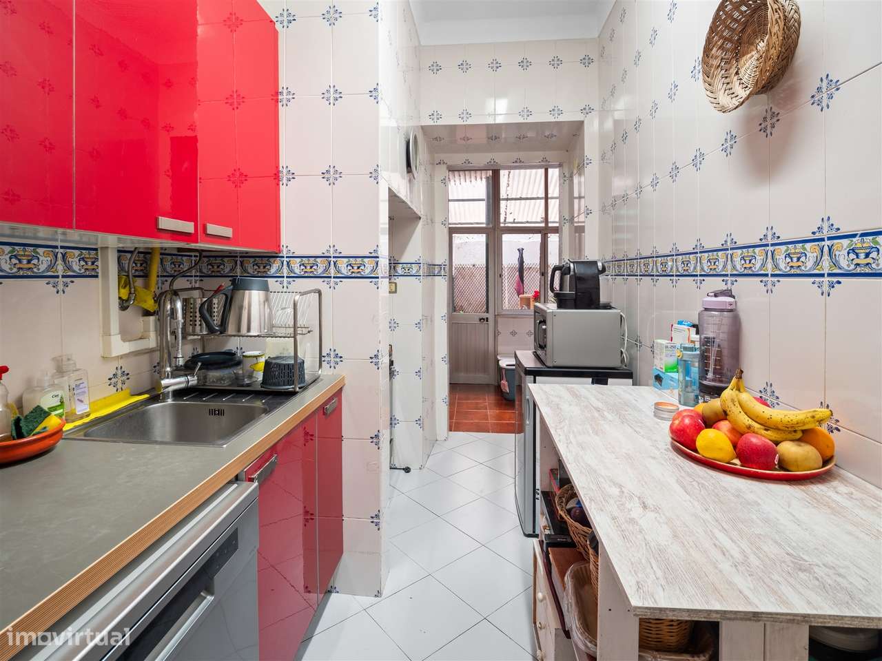 Apartamento T1 com Pátio Privativo-11