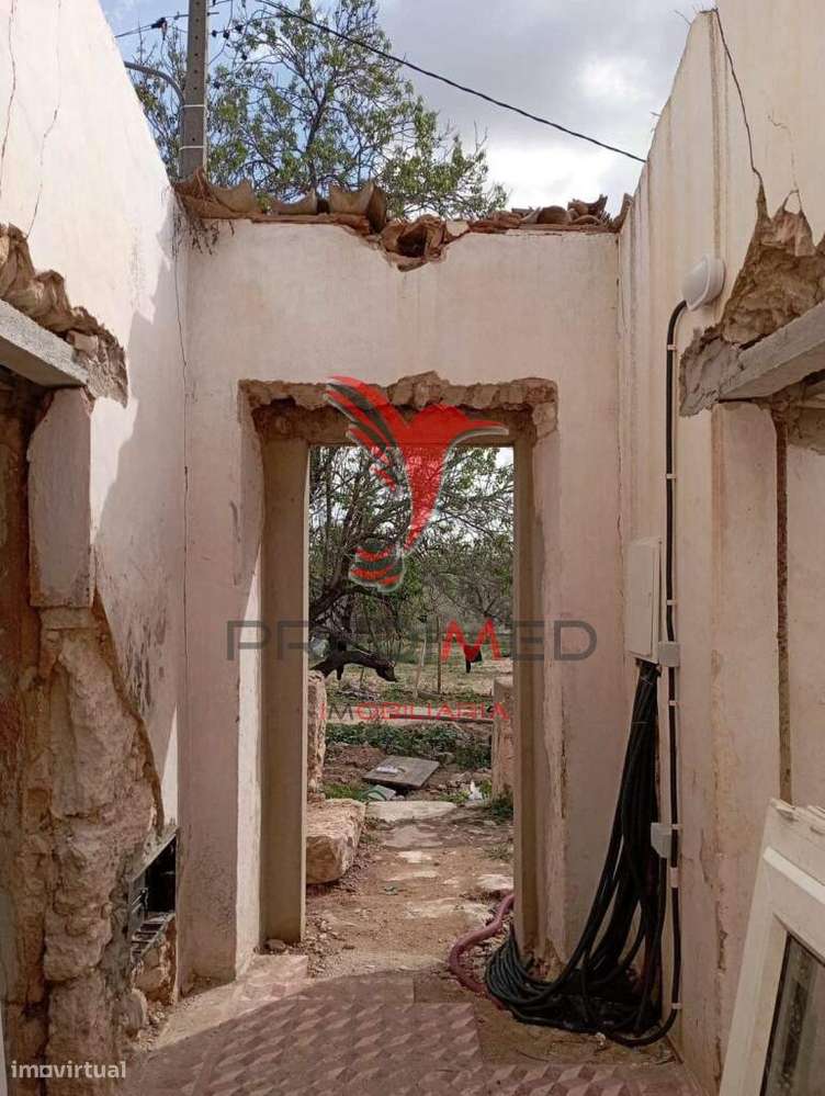 Ruina para construção de casa até 300 m2 - Grande imagem: 4/7