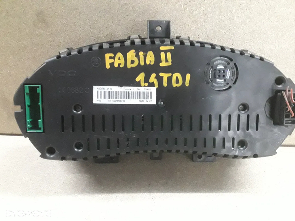 Licznik Skoda Fabia II EU 1.4 TDI - 2
