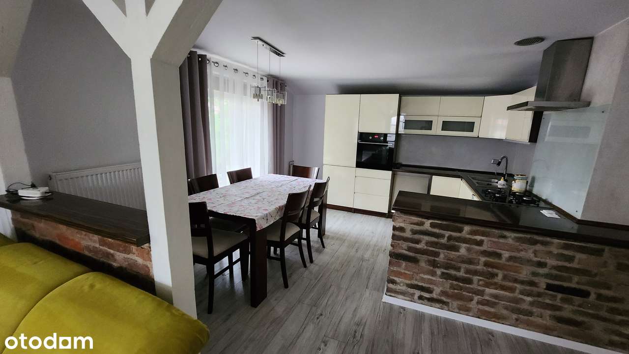 Przestronne 4-pokojowe mieszkanie z ogrzewaniem gazowym-17