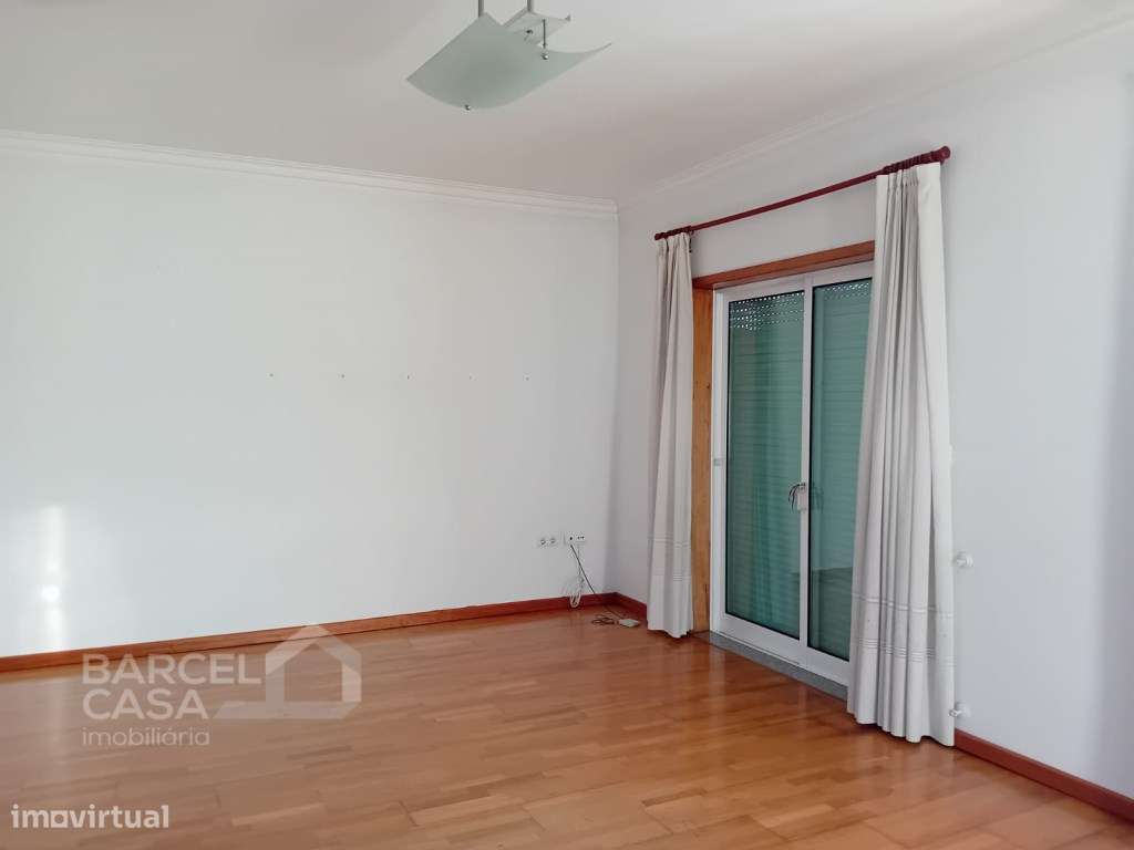Apartamento T2 para arrendar em VFS. Martinho - Barcelos - Grande imagem: 3/10