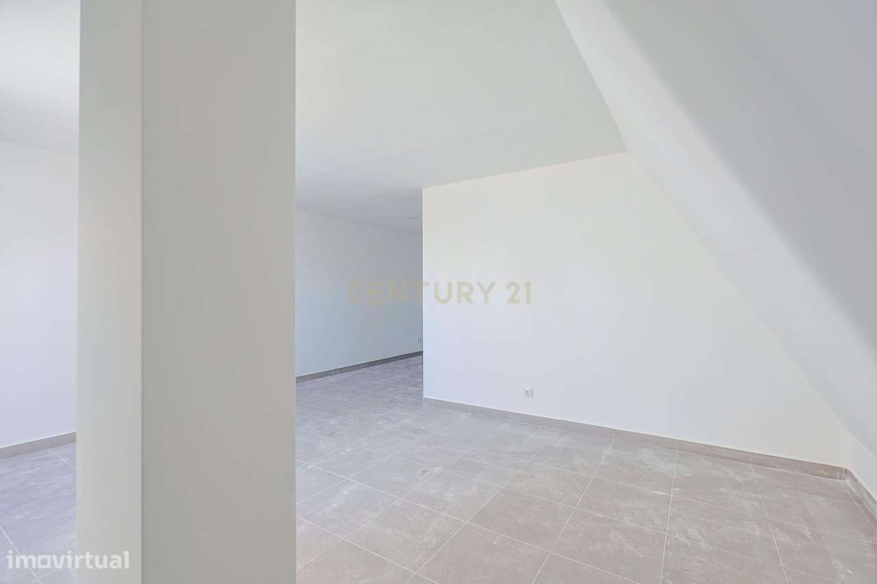 Prédio Charneca Caparica - Frações T1 e T2-42