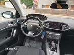 Peugeot 308 1.2 PureTech Allure Pack S&S EAT8 - 25