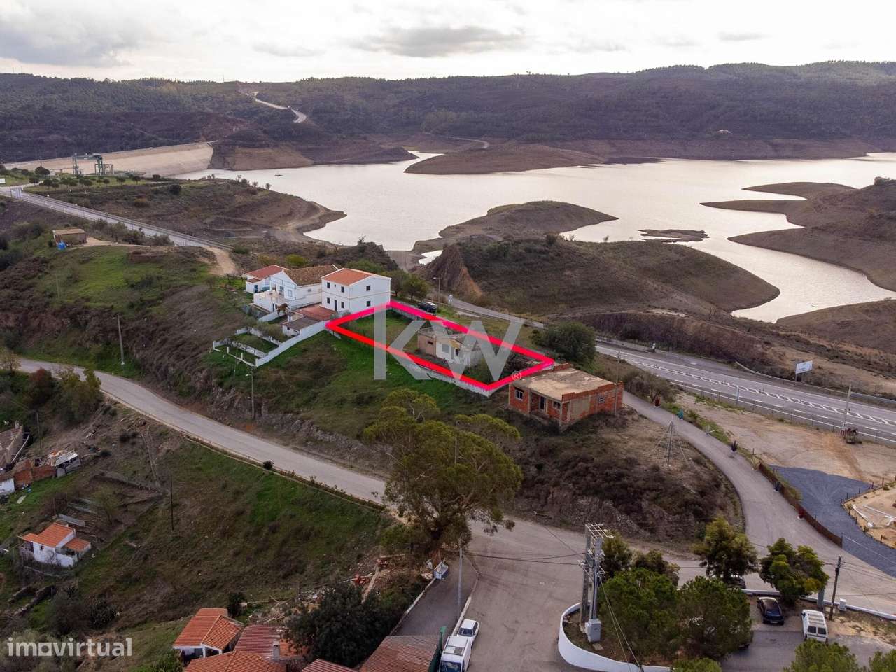 Moradia Isolada T3  -  Garagem - Vistas deslumbrantes  - Odeleite - Al-17