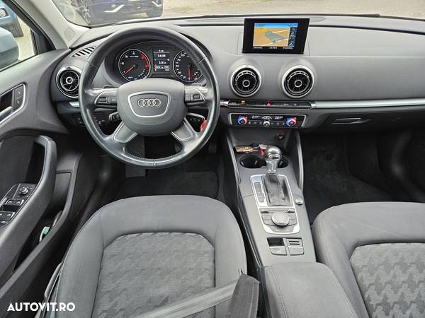 Audi A3 1.6 TDI Sportback (clean diesel) S tronic Ambiente - 6