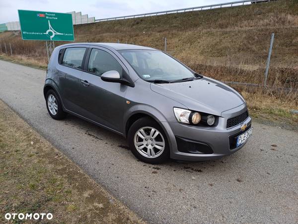 Chevrolet Aveo 1.2 LT+ - 2