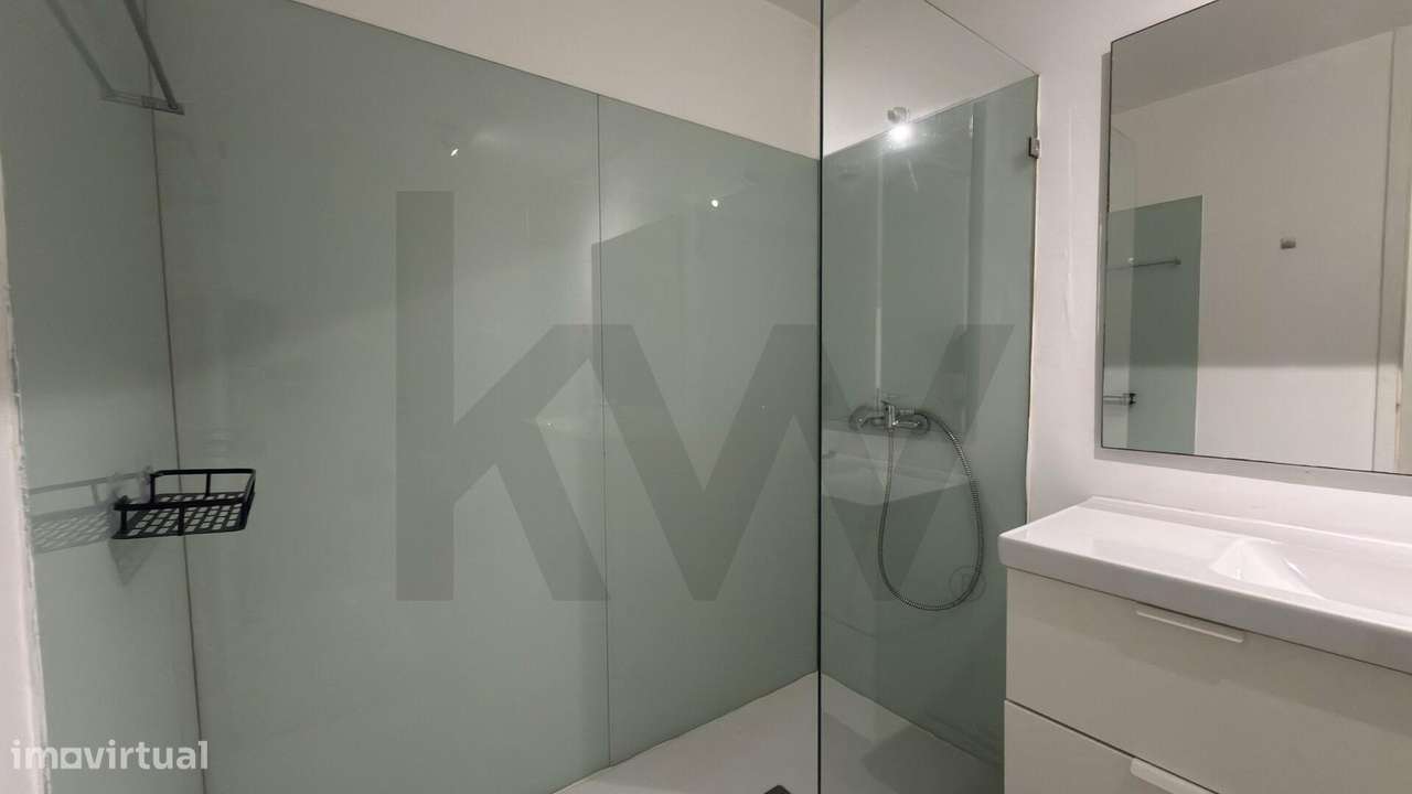 Apartamento T3 Condominio com piscina Belas Clube Campo-32