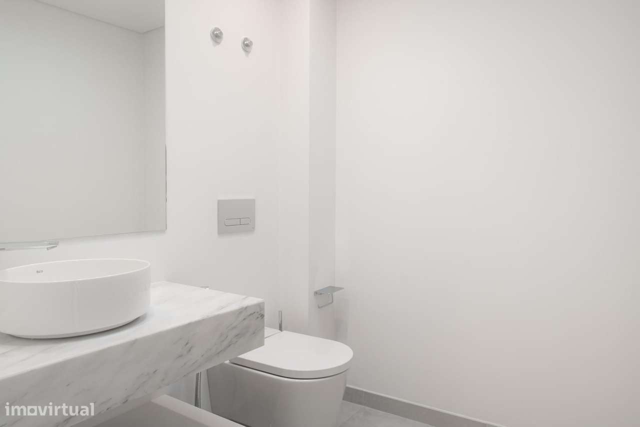 Duplex T3 com piscina, Estoril, Cascais-23