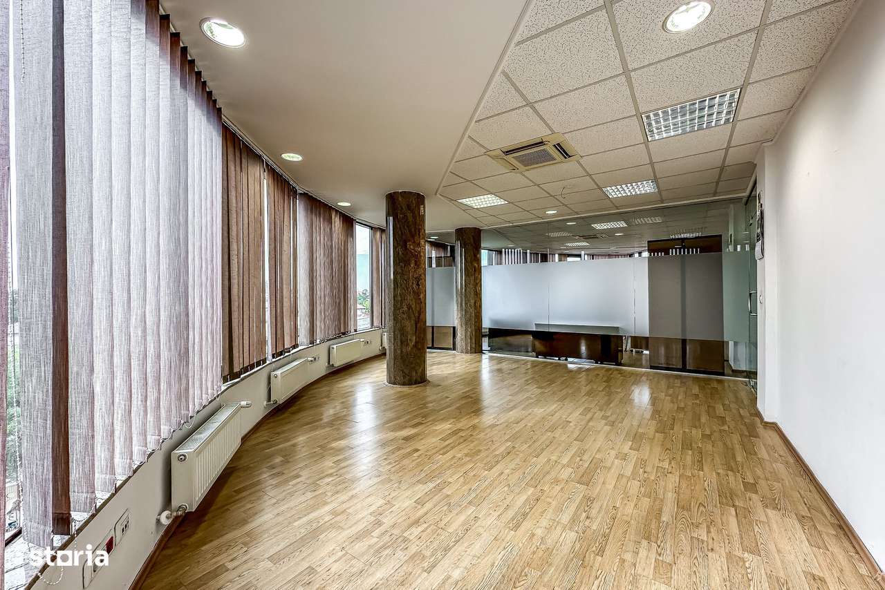 Închiriere spațiu de birouri premium în centru Arad - Imagine principală: 4/14