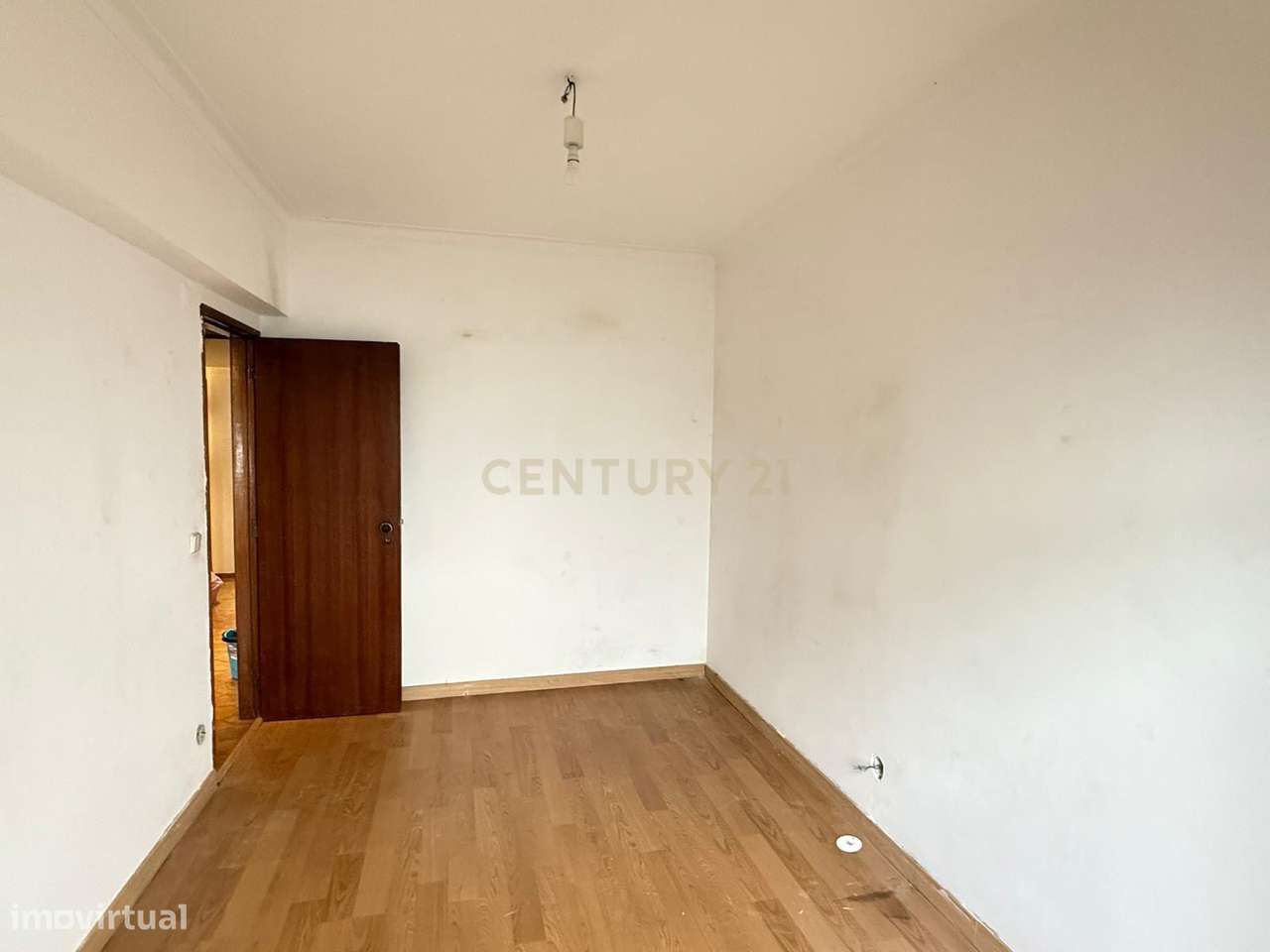 T3 no Coração da Arrentela – Oportunidade Única! 250.000 Euros-2