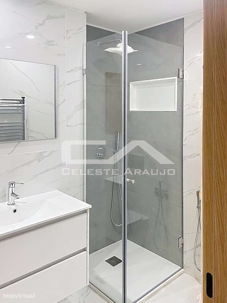 Apartamento T2+1 NOVO em São João da Madeira-11