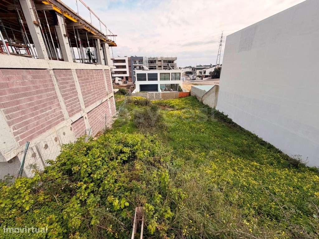 Terreno Quinta da Amizade com projeto aprovado para Moradia T3 - Grande imagem: 4/7