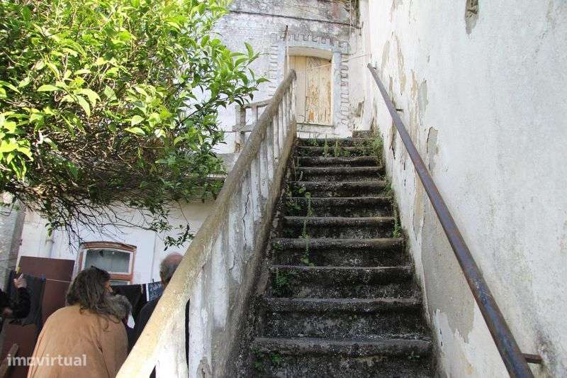 Prédio Barreiro - Rua Miguel Pais 106 e 110 - Grande imagem: 4/7