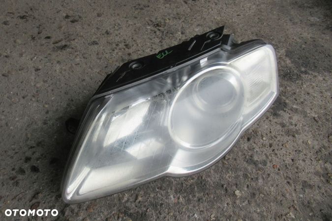 VW PASSAT B6 KOMBI 2.0 TDI 06R LAMPA LEWY PRZÓD 3C0941005Q - 1